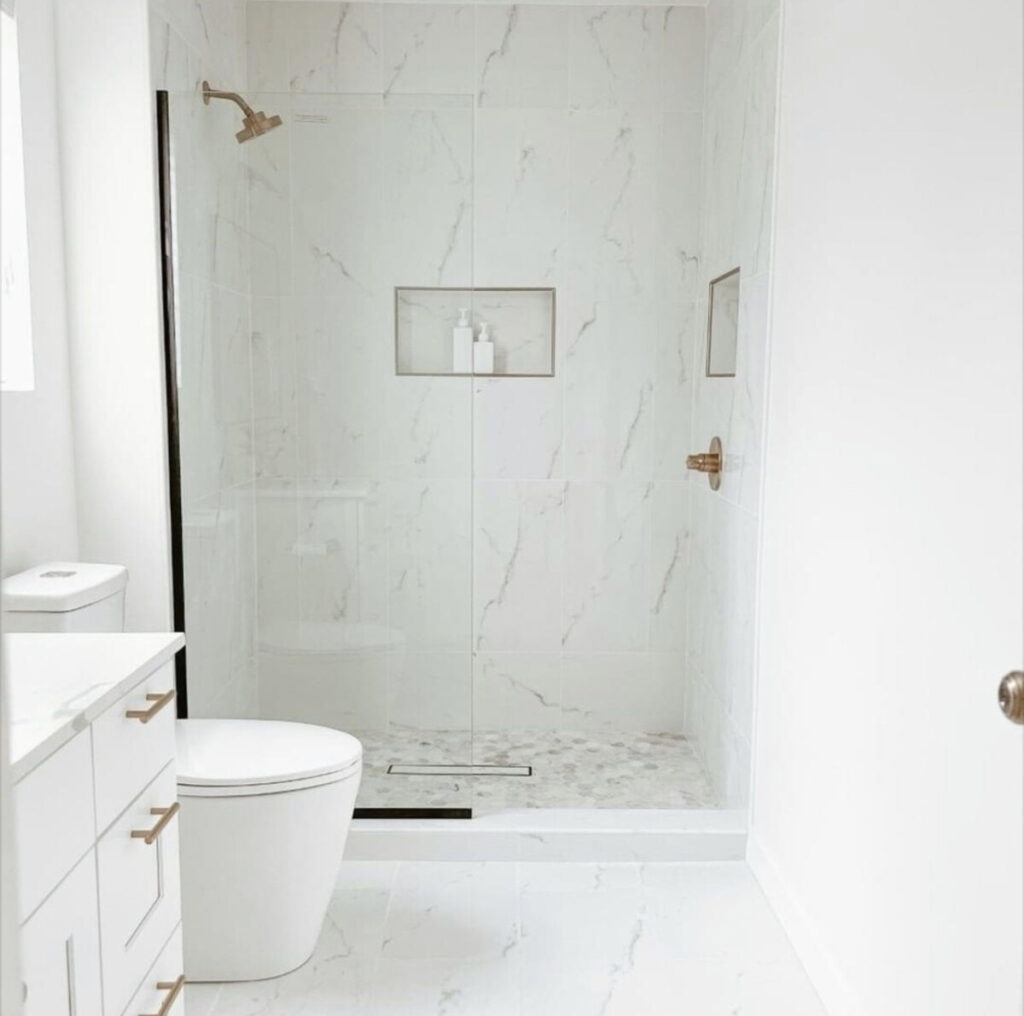 image Professional Bathroom Remodeling Contractor in Sacramento